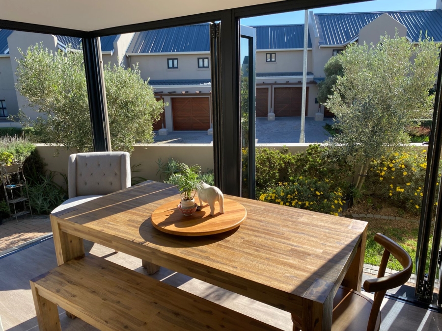 3 Bedroom Property for Sale in Graanendal Western Cape